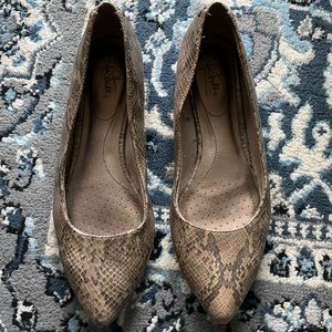 LifeStride Pointed Toe Flats